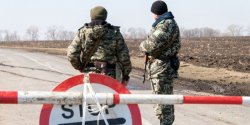 Военное положение в Украине: на основных трассах Винницы установили блок-посты