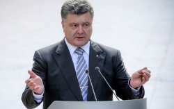 Порошенко: Украина сможет достичь критериев НАТО не ранее 2020-го