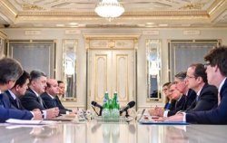 Порошенко: Украине необходимы миротворцы для деэскалации ситуации