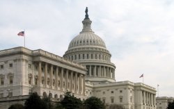 Конгрессмены США потребовали от Обамы увеличить помощь Украине