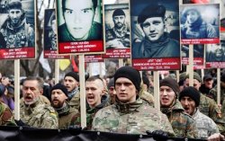 Правому сектору предложили вступить в украинскую армию – Генштаб