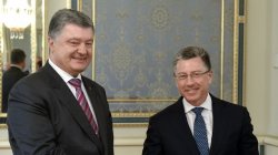 Порошенко и Волкер встретились в Киеве: о чем говорили