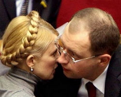 Тимошенко решила наказать Яценюка за неблагодарность