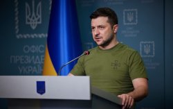 Украина устояла и не будет рабом – Зеленский