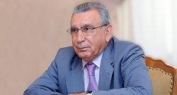 Глава администрации президента АР раскритиковал работу Назима Ибрагимова 