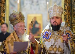 Исторические кадры церемонии передачи Томоса в Стамбуле 