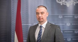 Взятки, подкуп должностных лиц, картельный сговор