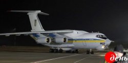 Возвращение пленных. Бывших пленников встречал президент Владимир Зеленский, родные и журналисты
