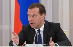 Медведев заговорил о долге Украины в $3 млрд