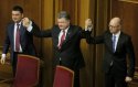 Украинцы не одобряют действия Порошенко, Яценюка и Гройсмана - опрос