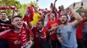 Футбольные фанаты покидают Украину: пограничники назвали число уехавших болельщиков
