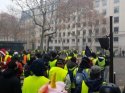 Разрушительные протесты в Париже: музей Триумфальной арки разгромлен 